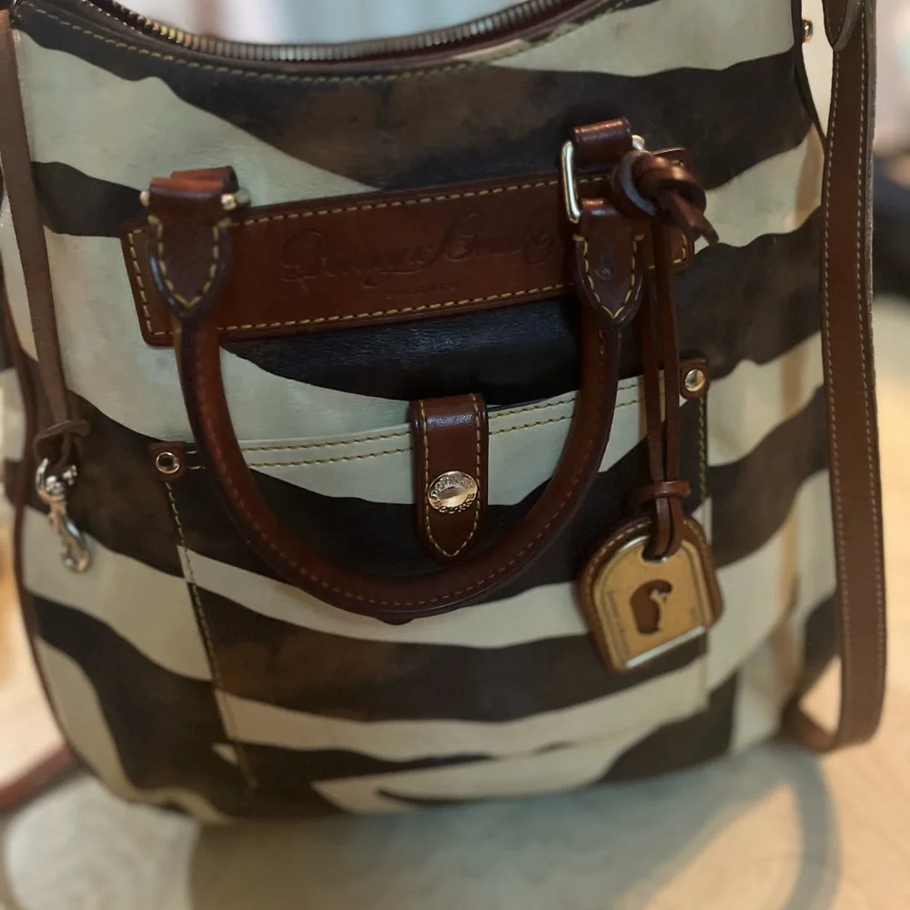 Dooney & Bourke Zebra Stripe Crossbody Bag - Picture 1 of 7